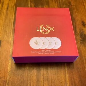 LENOX Holly Scroll Porcelain Set of Plates